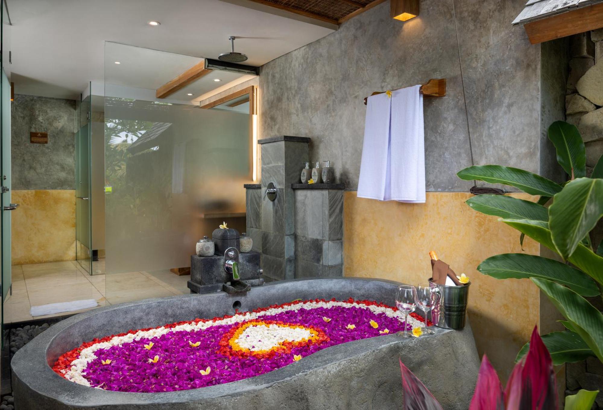 Wana Bucu Villas By Pramana Villas Ubud Eksteriør billede